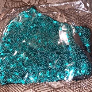 Aqua Sequin Adjustable Face Mask 😷